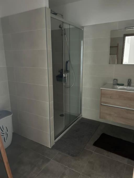 Appartement T3 Rez De Jardin Lucciana  Eksteriør bilde